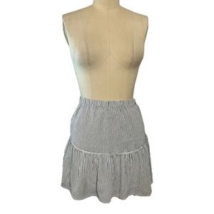 0536 Banana Republic stripe mini skirt sz XL
